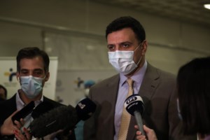 Κικίλιας για ΣΥΡΙΖΑ: Διαδίδει πλαστά στοιχεία για το ΕΣΥ, με στόχο να διασπάσει το εσωτερικό μέτωπο ενάντια στον κορονοϊό