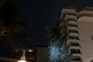 Κατάρρευση πολυκατοικίας στη Φλόριντα: Τρεις νεκροί, 12 τραυματίες, 99 άνθρωποι παραμένουν αγνοούμενοι - εικόνα 3