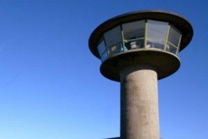 Απίστευτα όργια σε φυλακές του Βελγίου: "Αν δεν κάνω σεξ, δεν μπορώ να δουλέψω", έλεγε η νυμφομανής δεσμοφύλακας - εικόνα 2