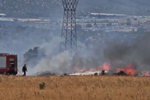 Ελευσίνα: Οι πρώτες στιγμές μετά την αναγκαστική προσθαλάσσωση των πιλότων - Η σκηνή της διάσωσης [βίντεο]