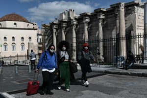 Σήμερα το "δώρο Πάσχα" στους εργαζόμενους σε νοσοκομεία, ΕΟΔΥ, ΕΚΑΒ, Πολιτική Προστασία