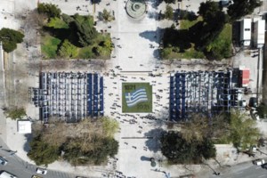 200 χρόνια από το 1821: Έφθασε στην Αθήνα ο πρίγκιπας Κάρολος με την Καμίλα