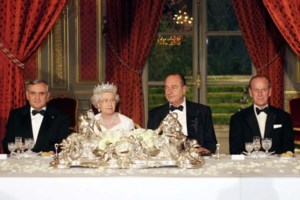 Βασίλισσα Ελισάβετ: Τι τρώει η 94χρονη μονάρχης - Ο αυστηρός κανόνας διατροφής - εικόνα 8