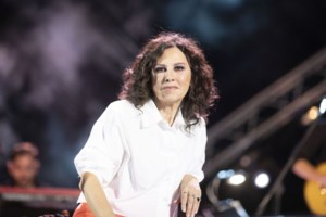 Σταματίνα Τσιμτσιλή: Με τη μαμά της στην πρεμιέρα του Happy Day - Πόσο μοιάζουν - εικόνα 3