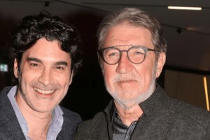 "Ο πατέρας μου είναι σε δύσκολη κατάσταση": Τα πρώτα λόγια του Χριστόφορου Παπακαλιάτη μετά το σοβαρό τροχαίο στην Κρήτη - εικόνα 3