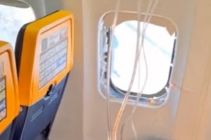 Πτήση-θρίλερ της Ryanair: Νέο βίντεο ντοκουμέντο - Πώς έσπασε το παράθυρο και ρούφηξε τον 61χρονο επιβάτη