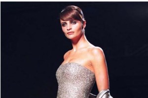 Supermodel στα 53 της η Έλενα Κρίστενσεν: Δείχνει το θεϊκό κορμί της και αφήνει ελάχιστα στη φαντασία - εικόνα 6