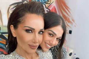 Αγάπη μου χαρούμενα γενέθλια: Η Μελίνα Νικολαΐδη μαζί με τον σύντροφό της φορώντας το απόλυτο καλοκαιρινό φόρεμα