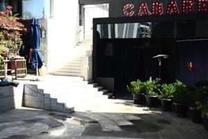 Τραγωδία στη Θεσσαλονίκη: 49χρονη έκοψε τις φλέβες της και έπεσε από τον 5ο όροφο