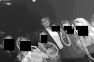 Υπόθεση Έπσταϊν: Νέες φωτογραφίες ντουκουμέντα στο φως με Μπιλ Κλίντον, Μάικλ Τζάκσον, πρίγκιπα Αντριου - εικόνα 9