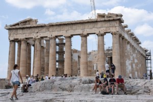 Μενδώνη: Η Ελλάδα δεν θα αποδεχθεί ποτέ νόμιμη κατοχή και κυριότητα των Γλυπτών του Παρθενώνα από το Βρετανικό Μουσείο - εικόνα 2