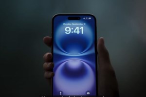 Το νέο iPhone 16 τεχνητής νοημοσύνης βγήκε σε 60 χώρες και έγινε χαμός: Ουρές από τα ξημερώματα- Πόσο θα κοστίζει στην Ελλάδα - εικόνα 2