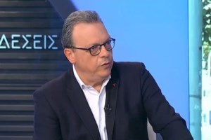 "Η Αυγή": Κρέμασαν πανό οι εργαζόμενοι, τους έκοψαν την πρόσβαση στο σάιτ [βίντεο]