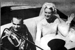 Γκρέις Κέλι: Η σκληρή αλήθεια πίσω από τον "παραμυθένιο" γάμο της με τον πρίγκιπα Ρενιέ