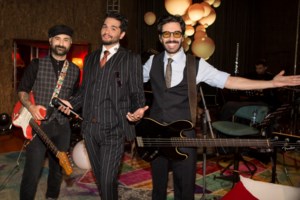 Ποιος διάσημος τραγουδιστής θα βαφτίσει την κόρη του Λευτέρη Πετρούνια