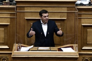 Βαρουφάκης σε Μητσοτάκη: Κρυφτήκατε στη Βουλή - Κάνατε την επιδημία ευκαιρία για αρπακτικά