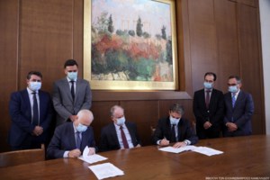 Εμβόλια: Εξαιρούνται από τη φαρμακευτική δαπάνη με τροπολογία Κικίλια