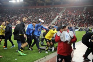 Οργή Χατζηνικολάου για το Ολυμπιακός-ΑΕΚ: Σφαγιαστική διαιτησία για την ομάδα του Πειραιά, ντροπή [Εικόνα] - εικόνα 3