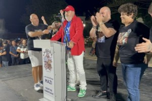 Αυτοδιοικητικές εκλογές: Αυτός είναι ο νεότερος δήμαρχος στην Αττική - Βγήκε από την πρώτη Κυριακή