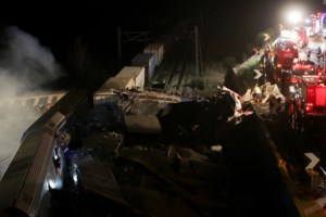 Σύγκρουση τρένων στα Τέμπη: Ένα πρόσωπο απολογείται μέχρι στιγμής, δήλωσε ο εισαγγελέας