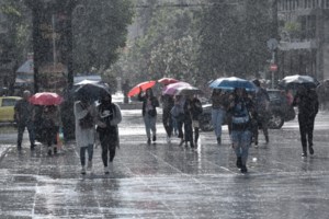 Κακοκαιρία Κίρκη: Πού θα χτυπήσει το βράδυ - Οι περιοχές που θα επηρεαστούν τις επόμενες ώρες [Εικόνες] - εικόνα 7