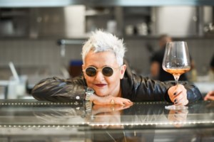 Κραυγή αγωνίας από την Φωτεινή Παντζιά: "Η εστίαση δέχεται πάντα την πρώτη σφαλιάρα, εύκολη στόχευση, καμία προστασία"