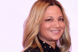 Νάνσυ Ζαμπέτογλου: Οι ρομαντικές διακοπές με τον Νάσο Γαλακτερό και οι ακομπλεξάριστες βουτιές χωρίς μακιγιάζ [εικόνες] - εικόνα 2