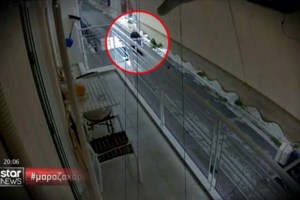 Άλσος Αιγάλεω: "Με κάρφωσαν με σπασμένο μπουκάλι" - Του επιτέθηκαν αν και τους παρέδωσε το πορτοφόλι του