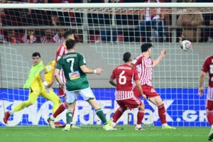 ΑΕΚ - Ολυμπιακός 1-0 στη δεύτερη αγωνιστική των playoff της Super League: Στην κορυφή της βαθμολογίας οι "κιτρινόμαυροι" - εικόνα 3