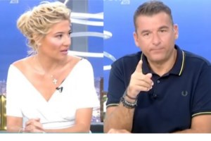 Ξύλο στα MAD Awards: Νέο βίντεο - Η στιγμή που η Έλενα Παπαρίζου φεύγει έντρομη μόλις αρχίζουν οι μπουνιές - εικόνα 4