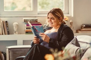Δανάη Μπάρκα: Η μεγάλη αλλαγή που έκανε στην εμφάνισή της -  Τέλος το ξανθό - εικόνα 6