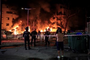 Ισραήλ: Βρέθηκε τρόπος να φύγουν η Γλυκερία και ο Ζαζόπουλος - Μέσω Ιορδανίας "απέδρασε" ο Καραφώτης [βίντεο] - εικόνα 2