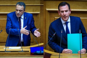 Πρεμιέρα στη Βουλή για τον αναβαπτισμένο Ανδρουλάκη: Η πρώτη κόντρα με Μητσοτάκη για τις πυρκαγιές και όχι μόνο - εικόνα 2