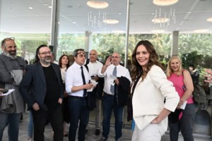 Ο Ευκλείδης Τσακαλώτος ανακοίνωσε την υποψηφιότητά του: Ο ΣΥΡΙΖΑ πρέπει να παραμείνει ένα κομμάτι της Αριστεράς - εικόνα 4