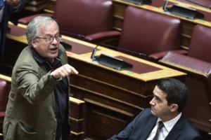 Βουλευτής Μάρκου (ΣΥΡΙΖΑ): Χυδαιολόγος και διπλοθεσίτης- Δεν μετανιώνει, δεν παραιτείται