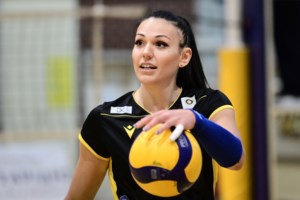 Νεπάλ: Συγκλονίζει η Εύα Χαντάβα - "Πίστευα ότι θα πέθαινα χθες - Σωθήκαμε γιατί το ξενοδοχείο ήταν σαν λαβύρινθος" [βίντεο]