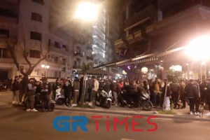 Κορονοϊός: "Πνίγονται" οι ΜΕΘ στα Νοσοκομεία της Αττικής- Μόλις δύο οι κενές κλίνες - εικόνα 2