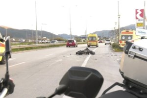 Πατήσια: "Πνίγηκαν" στους καπνούς από πυρκαγιά σε πολυκατοικία - Στο νοσοκομείο οικογένεια με δύο παιδιά [βίντεο]