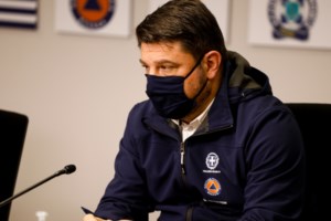 Ασφυξία στα νοσοκομεία της Αττικής: Στο 95% η πληρότητα των ΜΕΘ - Σχέδιο για μεταφορά ασθενών σε Χαλκίδα, Κόρινθο, Βοιωτία