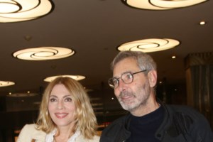 Σμαράγδα Καρύδη: Δεν έγινα μητέρα για να μην γίνω σκλάβα του παιδιού μου και αφήσω όλη μου τη ζωή πίσω - εικόνα 2