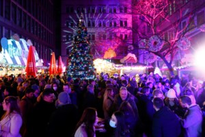 Το αντίο του Μακρόν στη Μέρκελ: "Ευχαριστώ, αγαπητή Αγκελα...Αγαπητέ Ολαφ Σόλτς την συνέχεια θα την γράψουμε μαζί"