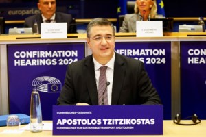 Απόστολος Τζιτζικώστας: Παραιτήθηκε από τη θέση του Περιφερειάρχη Κεντρικής Μακεδονίας - Η διαδικασία της διαδοχής του