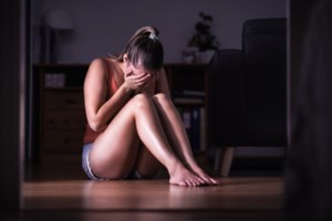 Λέσβος: "Θέλει να φύγει από το νησί" - Πού στρέφονται οι έρευνες μετά από καταγγελία 13χρονης για βιασμό