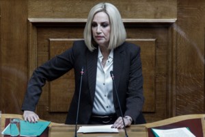 Γεννηματά: Με νύχια και με δόντια θα δώσω τη μάχη να μεγαλώσει τη δύναμη του το ΚΙΝΑΛ - εικόνα 2
