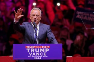 "Κόκκινο κρέας...": Η ανατροπή της πυραμίδας διατροφής από τον υπουργό Υγείας των ΗΠΑ και η αντίδραση των επιστημόνων - εικόνα 2