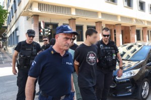 Φωτιές Πάτρα: Απολογούνται το Σάββατο και την Κυριακή οι τρεις συλληφθέντες - Τι υποστήριξαν οι κατηγορούμενοι