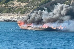 Απίστευτο ατύχημα στο αεροδρόμιο της Μπανγκόκ: Γυναίκα ακρωτηριάστηκε όταν το πόδι της πιάστηκε σε κυλιόμενο διάδρομο - εικόνα 5