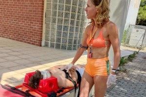 Βόλος: Λαχτάρα για τον 11χρονο που έπεσε με το κεφάλι στα βράχια και του καρφώθηκε σίδερο