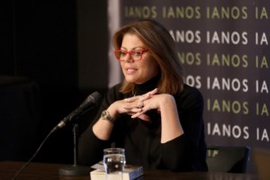 Θύμα απάτης η δημοσιογράφος Χριστίνα Βίδου - Πώς επιτήδειοι "αντέγραψαν" τη φωνή της με τεχνητή νοημοσύνη