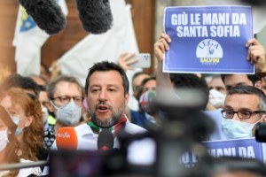 Ιταλία: Σίλβιο Μπερλουσκόνι και Ματέο Σαλβίνι αναγγέλλουν τη συγχώνευση των κομμάτων τους - εικόνα 2